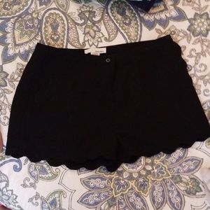 Black scalloped edge shorts